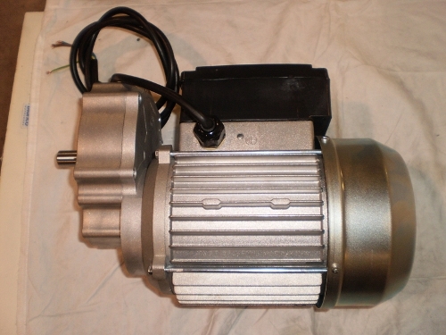 AC Gearmotors parallel axes